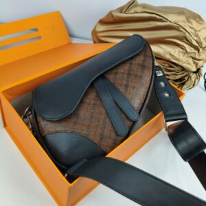 1.3 DIOR Saddle Brown Leather Handbag