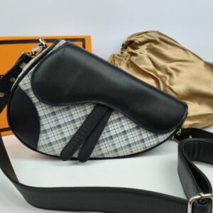 1.3 DIOR Saddle White Leather Handbag