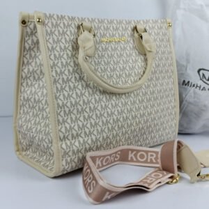 Michael Kors Tote Handbags Off-White