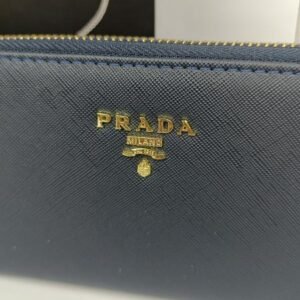 Prada Ladies Wallet Blue